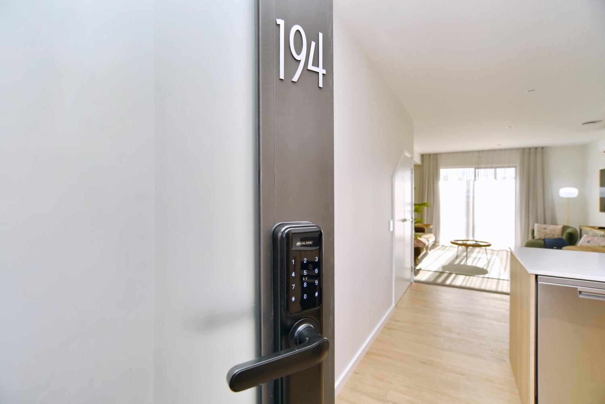 Hereford St Apartment - Christchurch Holiday Homes Εξωτερικό φωτογραφία